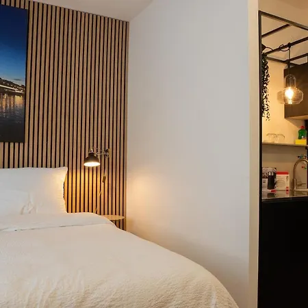 Apartament N14 Elegant In With Ac And Parking Bratysława