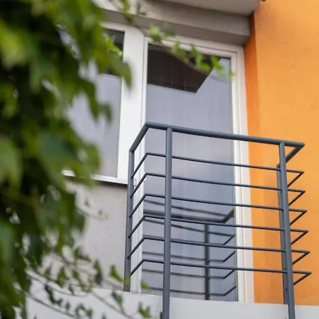 Apartament N14 Elegant In With Ac And Parking