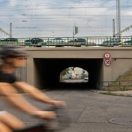 N14 Elegant In With Ac And Parking * Bratysława