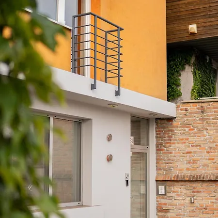 N14 Elegant In With Ac And Parking Apartmán *